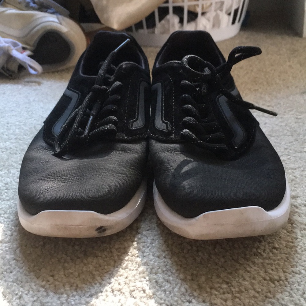 Vans iSO black with ultra cush insert W9 M7.5